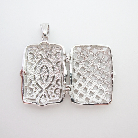 Rectangle and CZ "Viintage" Locket Pendant - Click Image to Close